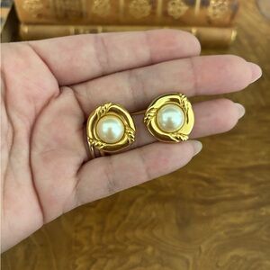 Vintage Gold and Pearl Earrings